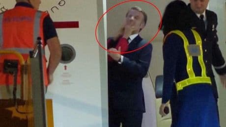 El manotazo de Brigitte Macron y el precedente viral de Melania Trump en Israel