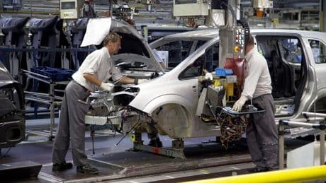 CO2-Aufschub für Autobauer: EU lockert Grenzwert-Regeln