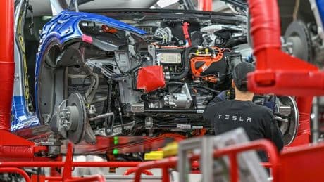 Elektromobilität : „Damit unsere Existenz sichtbar wird“: Initiative will Polen bei Tesla in Grünheide mobilisieren
