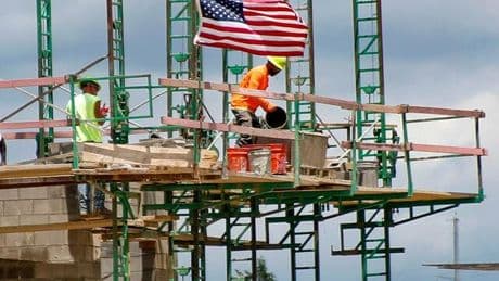 USA: US-Arbeitsmarkt kühlt im Sommer massiv ab – sinken Zinsen bald?