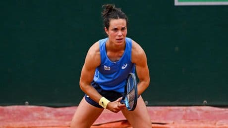 Roland-Garros : Lois Boisson, une invitée qui décoiffe