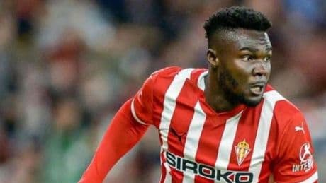 El Sporting ampliará la cesión de Caicedo por una temporada más