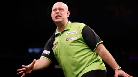 ‘He’s driving himself crazy’ – Michael van Gerwen looks ‘drained’ and ‘does not belong in Premier League top four’