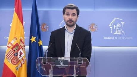 Podemos pide una comisión en el Congreso para investigar al PSOE y forzar a Sánchez a dar explicaciones