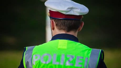 Österreich: Mutter findet ihren Sohn tot in Güllegrube