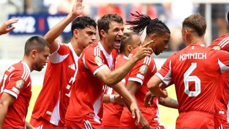 Torfestival bei Klub-WM: FC Bayern siegt zum Auftakt zweistellig