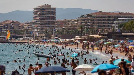 „Extrem überraschend“: 3 EU-Staaten lassen massenhaft russische Touristen ins Land