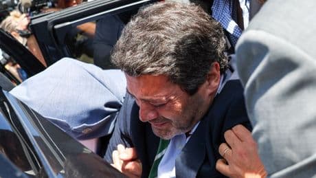 Portugese partijleider voor de twee keer in een week opgenomen in ziekenhuis