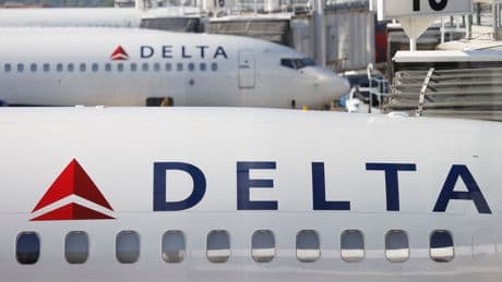 Two major airlines being sued over 'window' seats with no view
