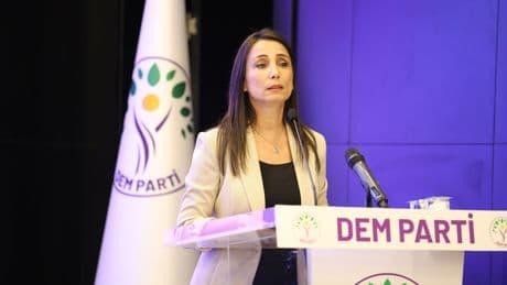 Tülay Hatimoğulları: Türkiye'de barış Suriye'de savaş olmaz