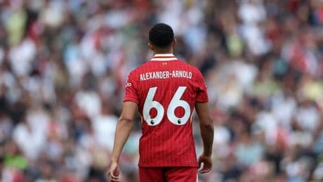 Alexander-Arnold no podrá lucir 'su' dorsal en el Real Madrid