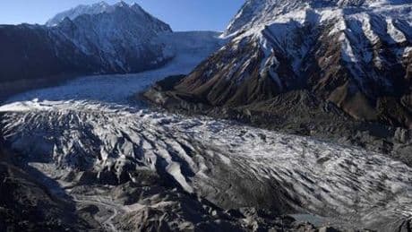 Pakistan: Leiche eines Mannes in schmelzendem Gletscher gefunden – nach 28 Jahren