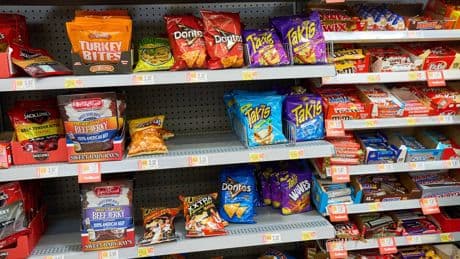 Snack-Rückruf gestartet: Hersteller unterläuft gefährlicher Fehler für Allergiker