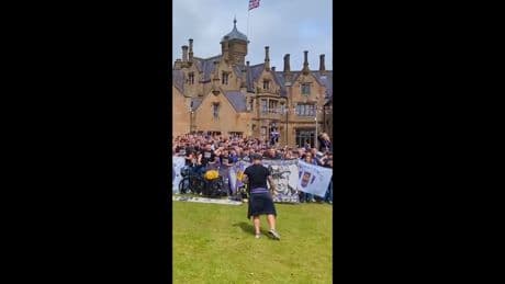 Mit 1000 Fans in Nordirland - Aue holt Europacupspiel nach – 65 Jahre später!