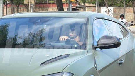 Ronald Araujo, sorpresa en la Ciutat Esportiva