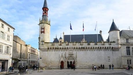 Le maire de La Rochelle, Jean-François Fountaine, annonce sa démission avec effet immédiat