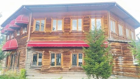 Milyonluk turistik tesis çürümeye terk edildi