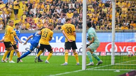 2. Fußball-Bundesliga: FCM zu abgezockt: Erster Sieg in Dresden nach 25 Jahren