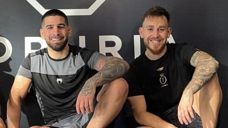 Javi Climent, entrenador de Topuria: "Ilia va a noquear a Charles Oliveira en el primer asalto, lo tengo claro"