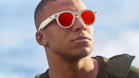 Las gafas inteligentes de Mbappé con música y lentes polarizadas