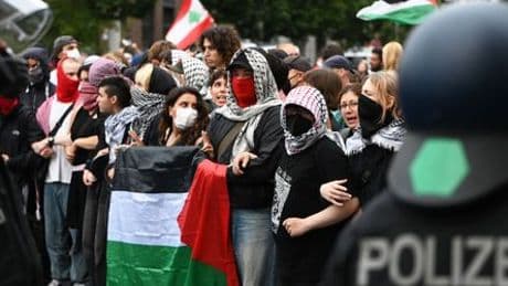 Berlin: Palästina-Demo aufgelöst – Gewalt und Festnahmen