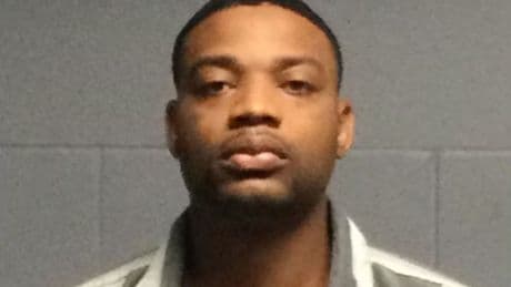 Texas corrections officer waited hours before calling for medics after learning of inmate’s stabbing, cops say