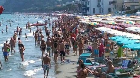 Savona: Spiagge libere, risorsa o piaga?