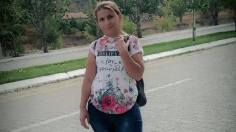 Aracın çarparak kaçtığı 2 çocuk annesi hayatını kaybetti