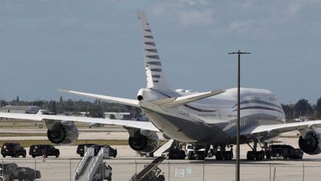 Avion offert à Donald Trump par le Qatar : « La ligne de la corruption est franchie »