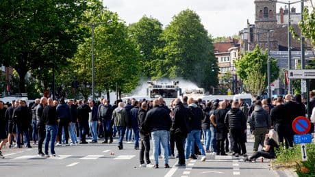 Belçika Kupası finalindeki Anderlecht Club Brugge maçı sonrası çıkan olaylarda 61 gözaltı