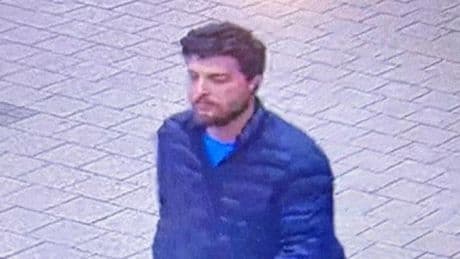 11-Jährigem gegen Kopf getreten – Polizei fahndet mit Fotos nach Angreifer