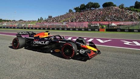 McLaren voorlopig ook in Imola de baas, vijfde tijd Verstappen in 2e training: ’We zijn niet snel genoeg’