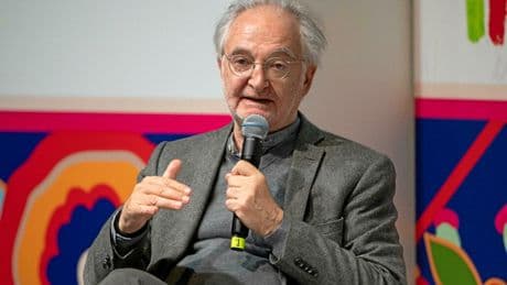 Jacques Attali : « Les retraités privilégiés doivent être mis à contribution »