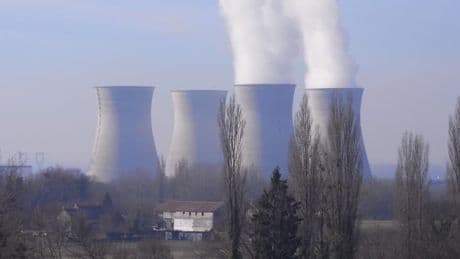 Circuit ouvert ou circuit fermé: pourquoi certaines centrales nucléaires doivent s'arrêter quand il fait trop chaud (et pas les autres)