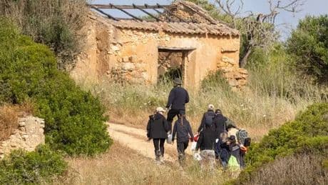 Madeleine McCann: Abandoned farmhouse at centre of search as cops seen digging