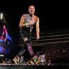 Soziale Netzwerke: Affäre entlarvt? Video von Coldplay-Show geht viral