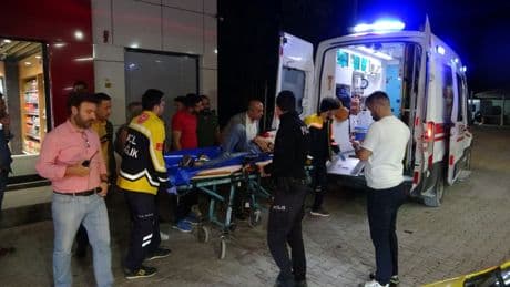 Malatya'da silahlı saldırıya uğrayan genç ağır yaralandı