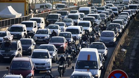 Canicule, pollution à l’Ozone : la préfecture de police de Paris prend des mesures de restriction de la circulation en Île-de-France