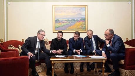 Um erneuten Eklat zu verhindern: Europas Spitzenpolitiker begleiten Selenskyj zu Trump