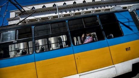 “Pour 25 leva, elle est à toi” : une pub sexiste provoque un tollé en Bulgarie