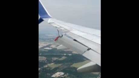 Part of Delta Boeing 737’s wing breaks off before landing in Texas