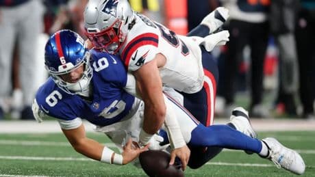 Giants need Jaxson Dart to learn when to slide after concussion scare