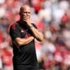 Slot wil dat Liverpool-spelers sluwer worden: 'Krijgen te weinig vrije trappen mee'