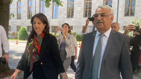DEM Parti İmralı heyeti, Meclis Başkanı Kurtulmuş ile görüşüyor