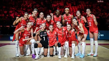 A Milli Kadın Voleybol Takımı Dünya Şampiyonası'na galibiyetle başladı
