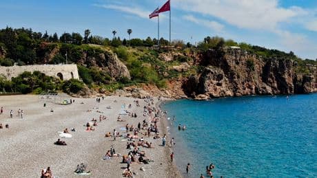 Kemer, Kaş, Alanya... Antalya'da deniz suyu sıcaklıkları