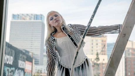 Mind Reading: Maddie Zahm on Catharsis And Community Building Through Song