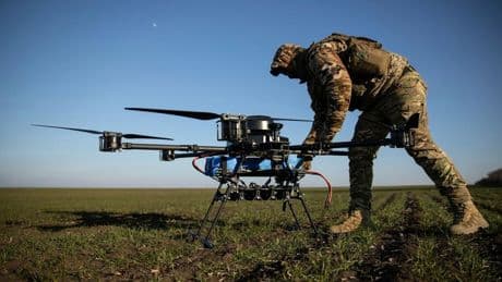 +++ Ukraine-Krieg +++: Ukrainische Drohneneinheiten melden Erfolge: 1644 russische Artilleriesysteme im März zerstört