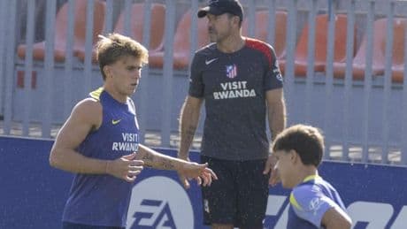 Simeone recupera a Barrios pero no puede contar con Cardoso
