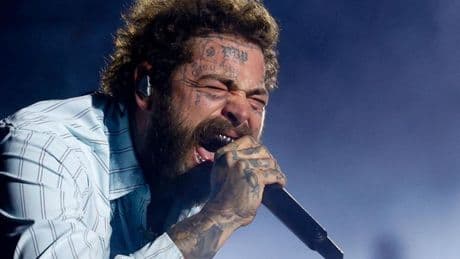 Post Malone, del trap al stadium rock’ con sombreros vaqueros en un aplastante concierto en el Estadi Olímpic